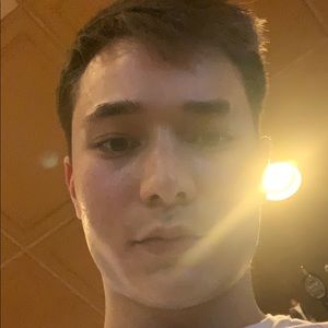 Meet your Posher, Cameron